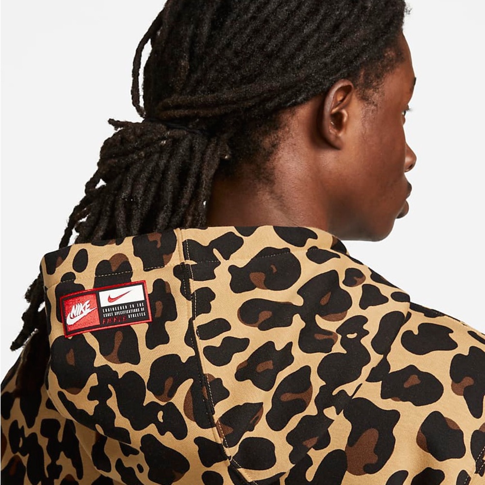 SOLD | Nike Men’s Sportswear Club Fleece Leopard Print Brown Pullover Hoodie XL - Picture 2 of 15